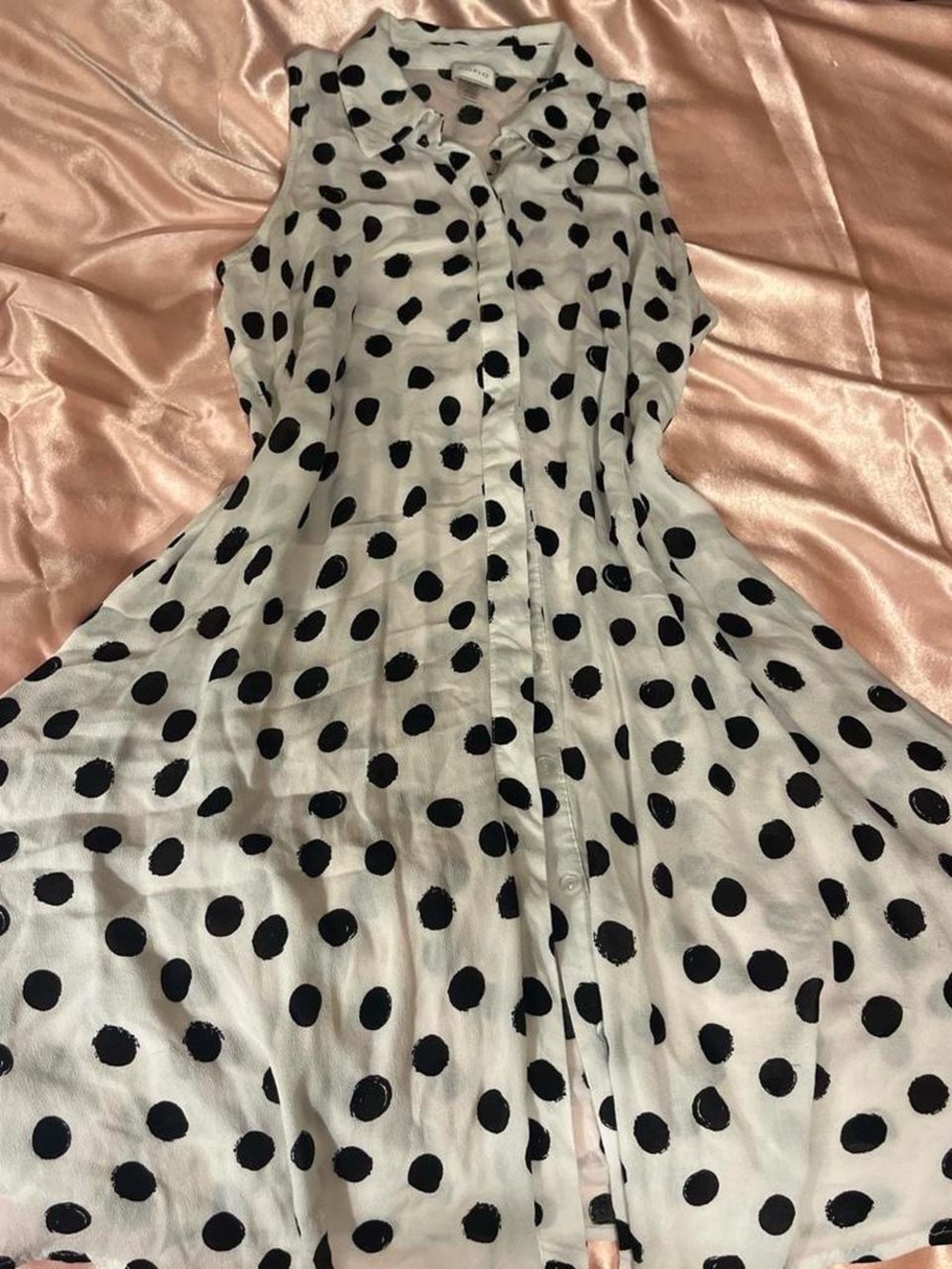 Cupio White Sleeveless Polka Dot Midi Dress